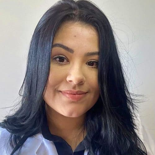 Emilyane Amaral portrait